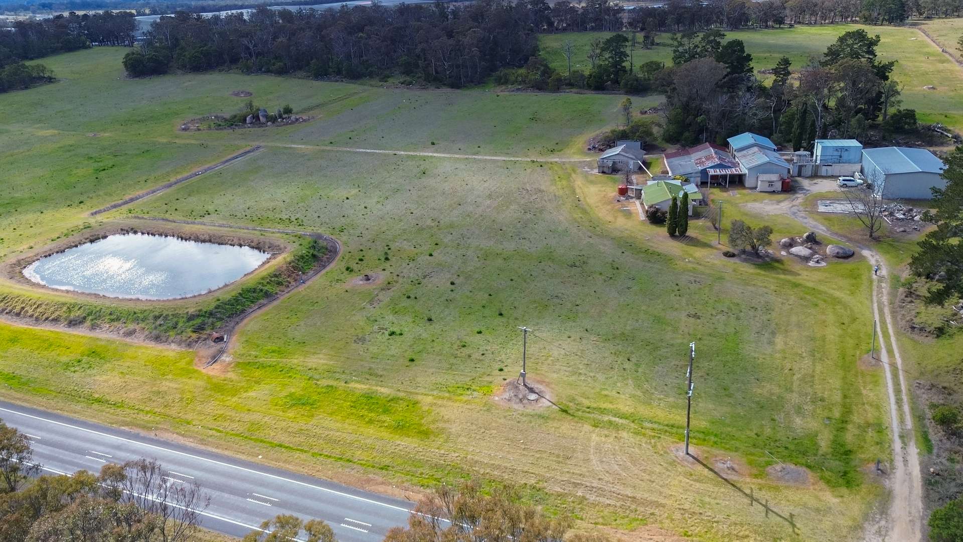 24935 New England Highway, Thulimbah For Sale by Farmbuy.com - image 1