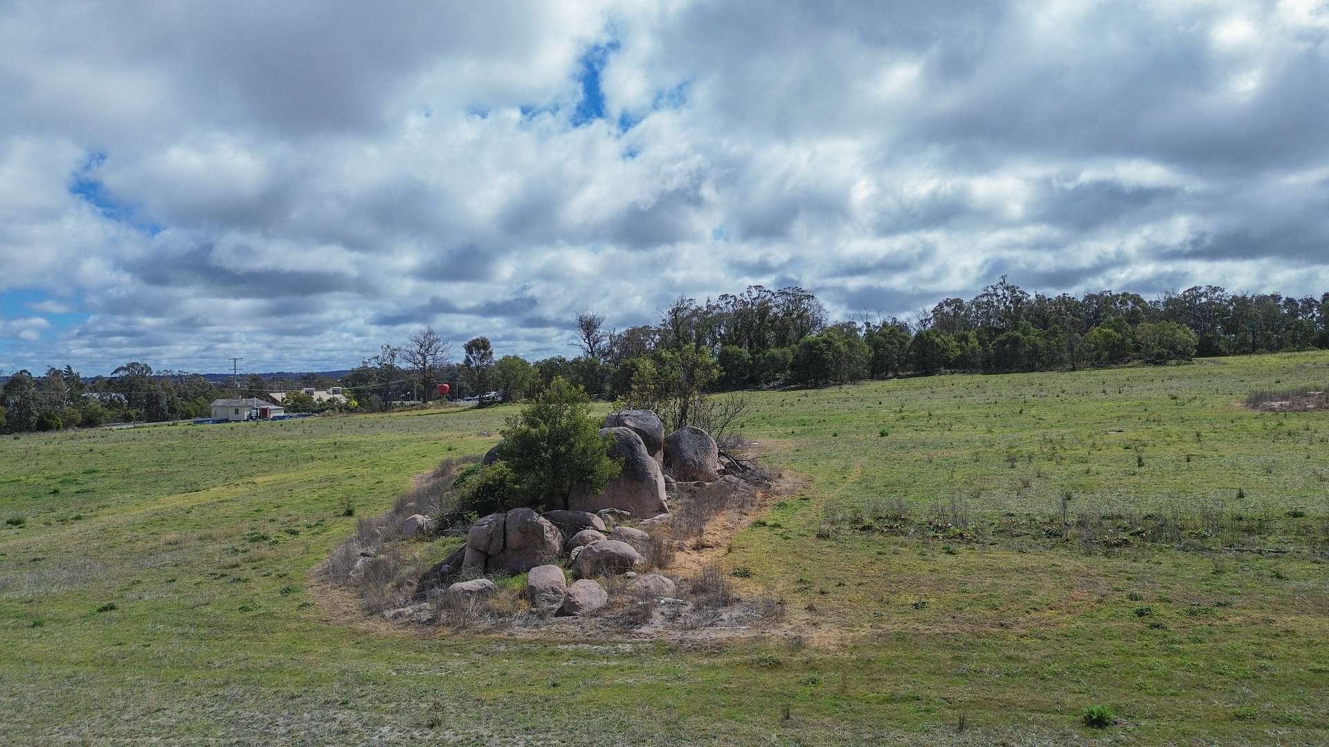 24935 New England Highway, Thulimbah For Sale by Farmbuy.com - image 5