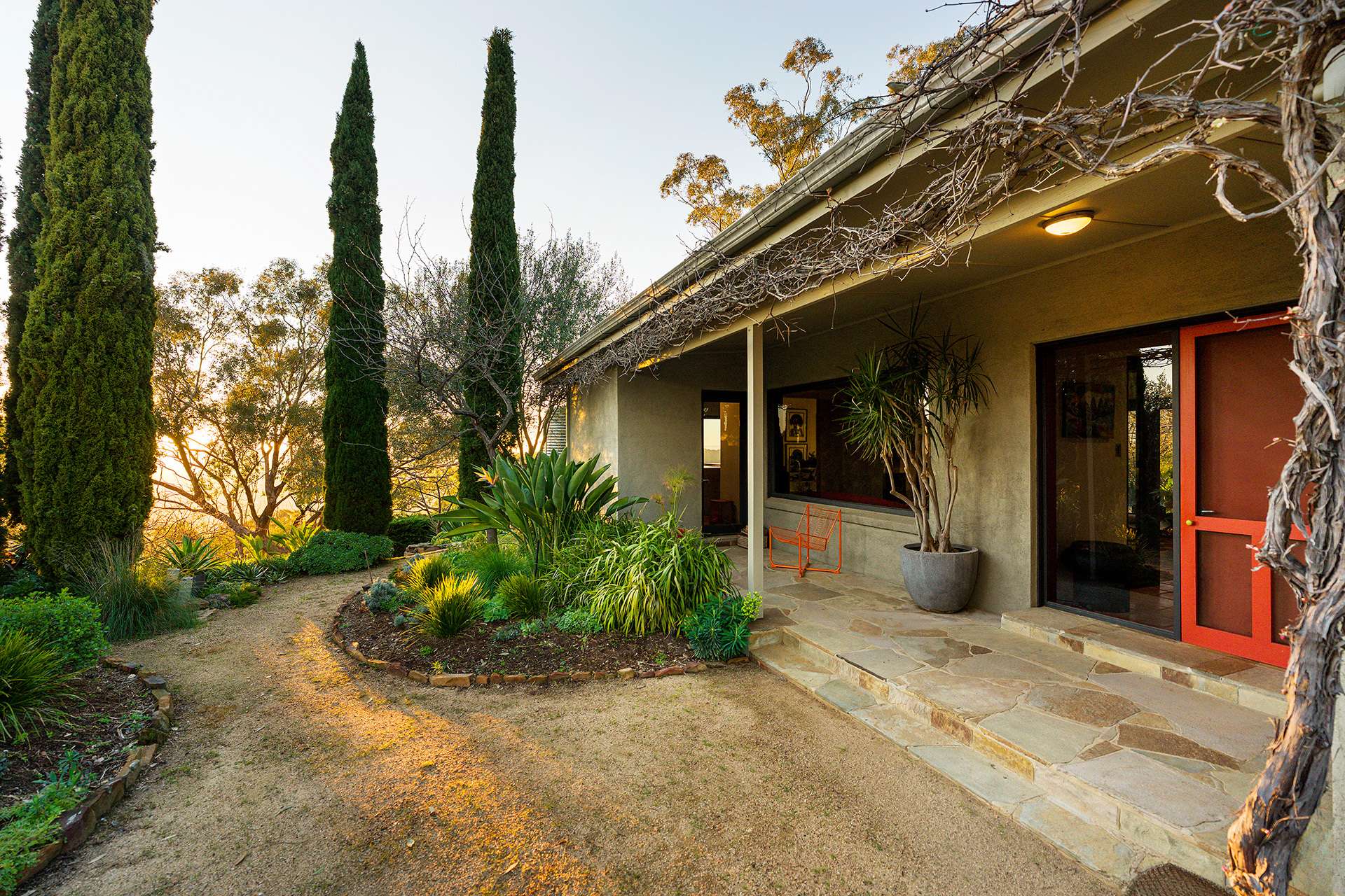 412 Specimen Gully Road, Faraday For Sale by Farmbuy.com - image 3