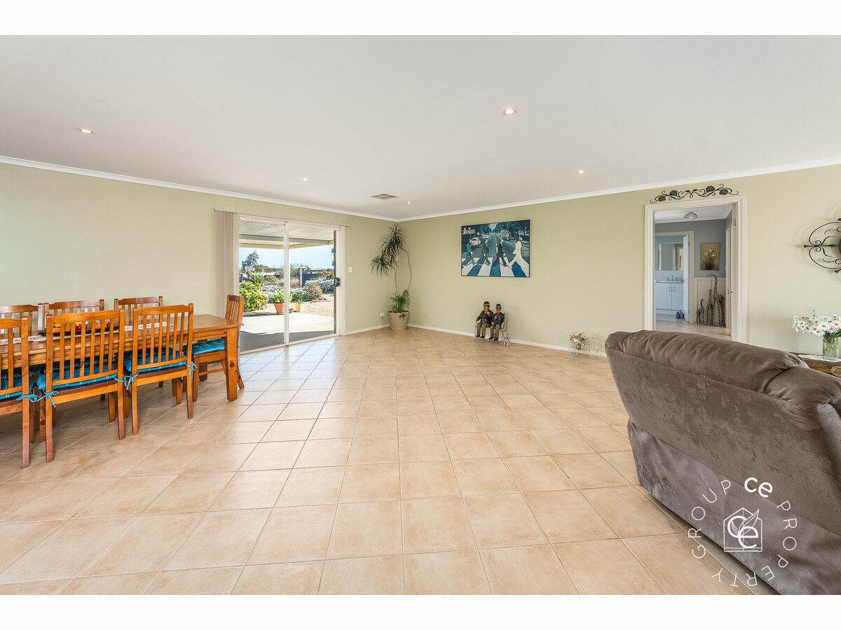 33 Ibis Drive, Mannum For Sale by Farmbuy.com - image 5