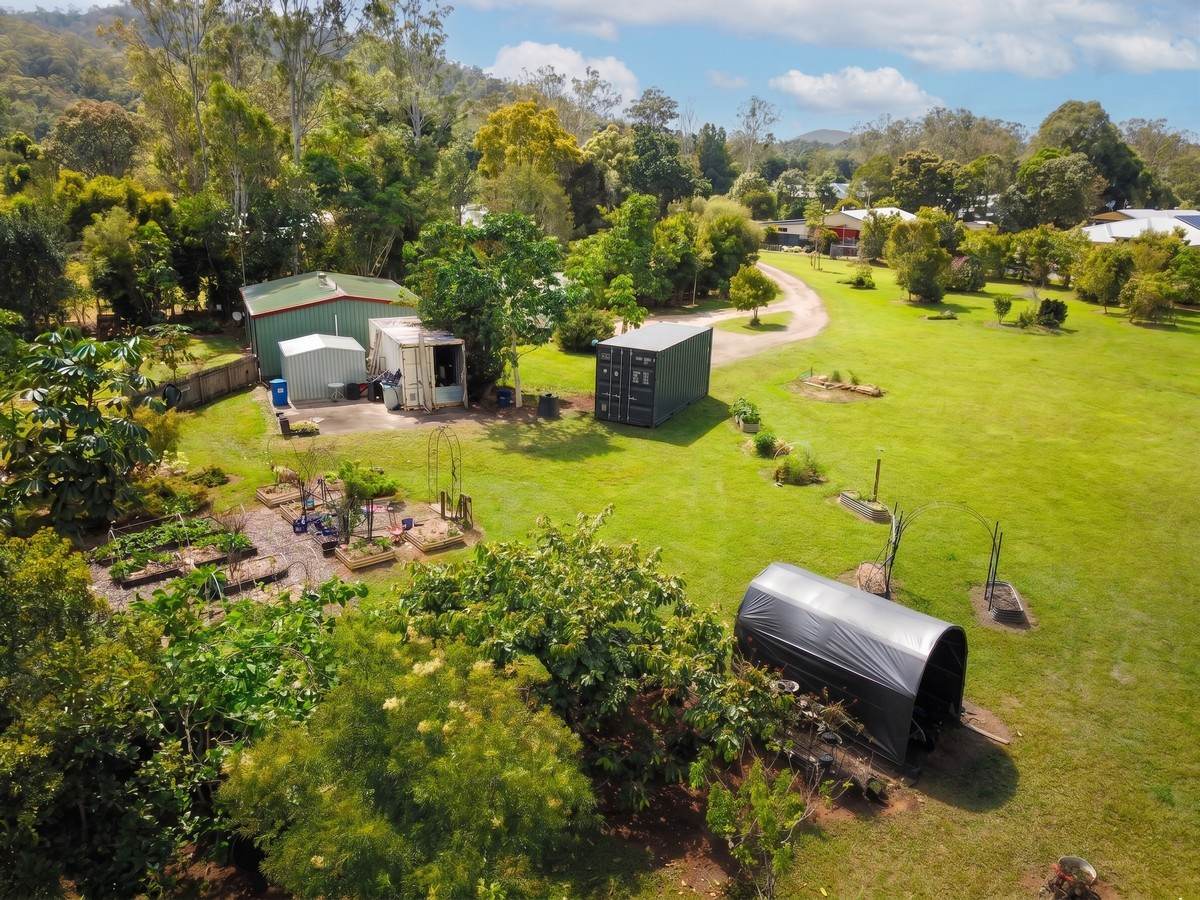 35 Carrington Road, Carrington For Sale by Farmbuy.com - image 9