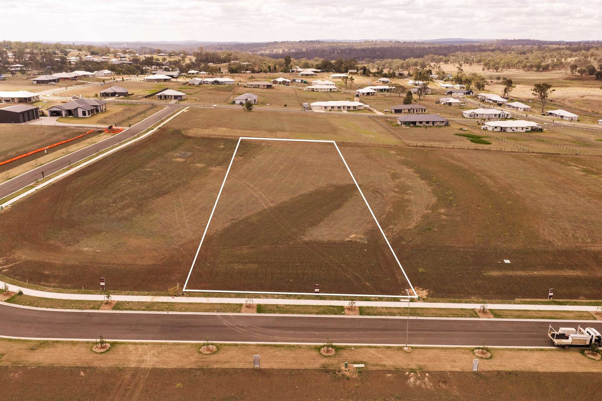 Lot 6 Wingspan Street, Meringandan West For Sale by Farmbuy.com - image 4