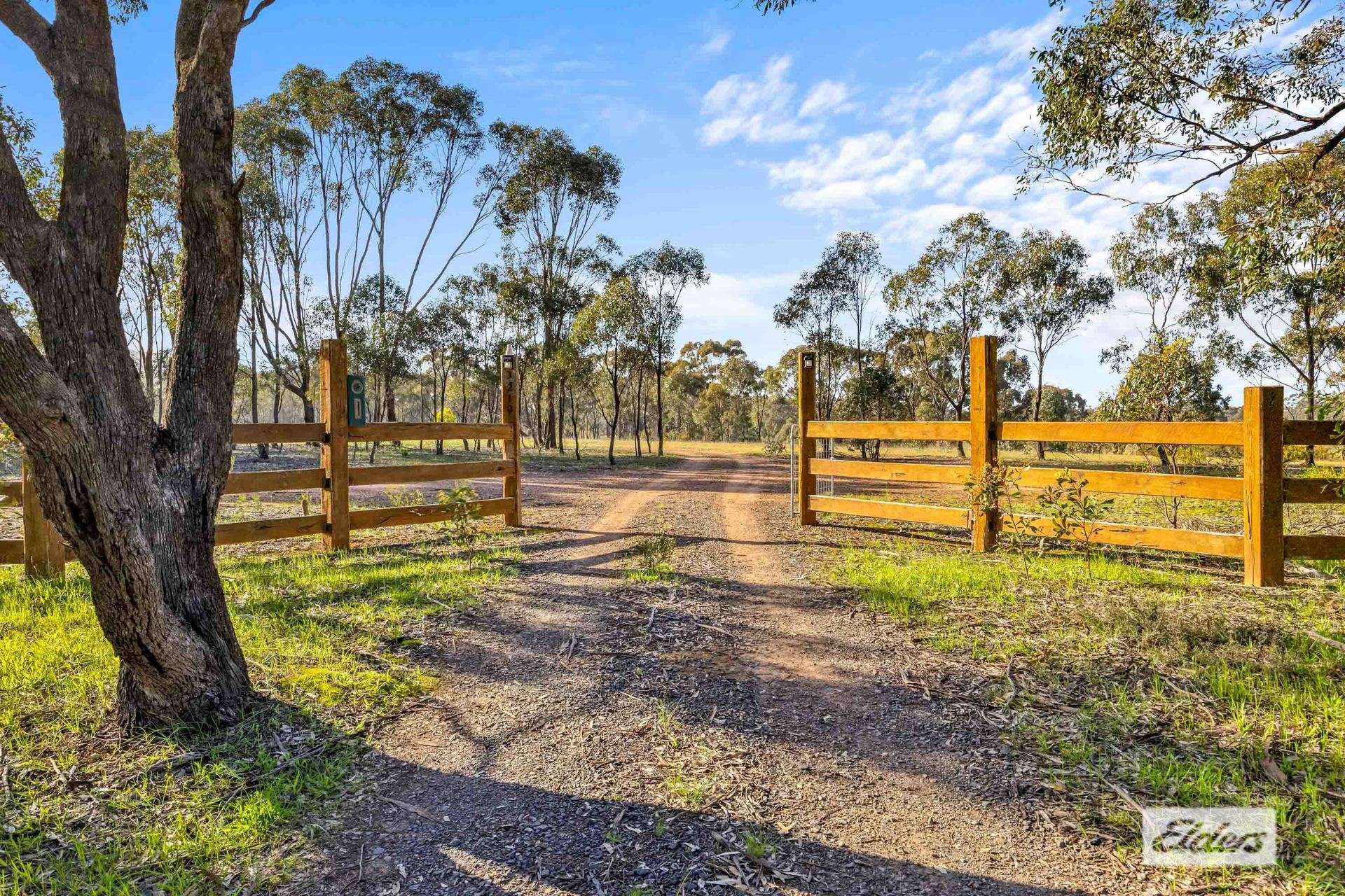 3210 Ararat - St Arnaud Road, Navarre For Sale by Farmbuy.com - image 1