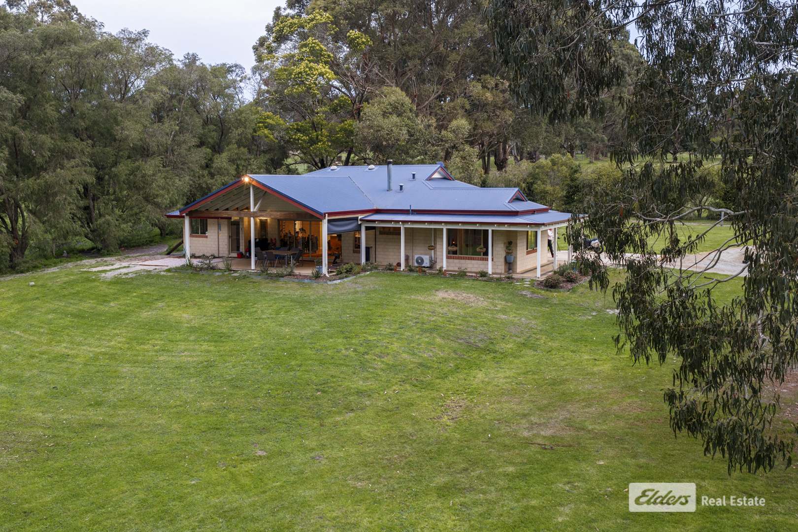 18 Pyungoorup Place, McKail For Sale by Farmbuy.com - image 1