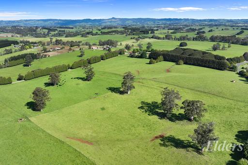 Farm For Sale - VIC - Warragul - 3820 - Two Titles - 92 Acres with Extensive Equine Facilities 