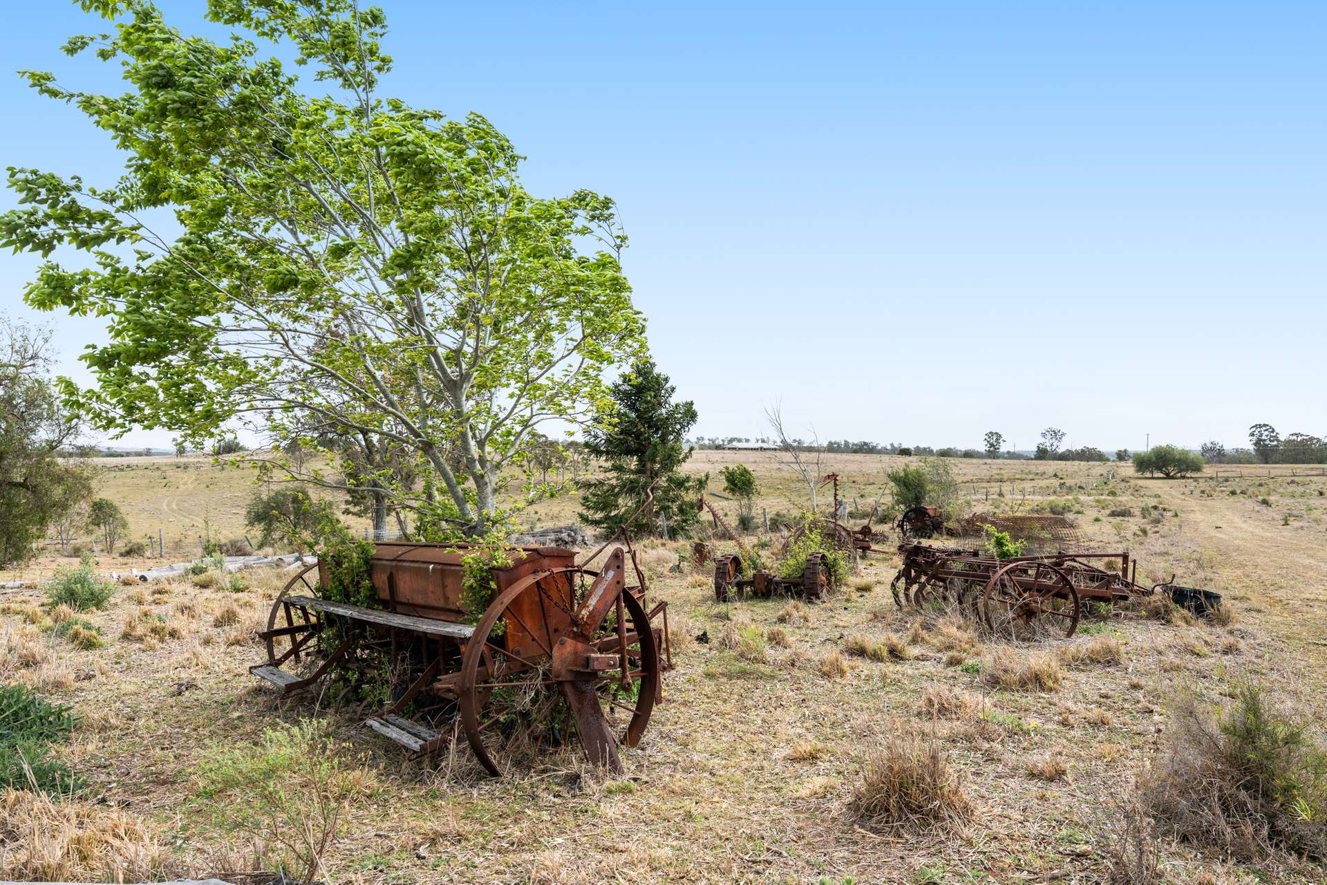 "Cooby Crest" 101 Pipeline Road, Meringandan For Sale by Farmbuy.com - image 19
