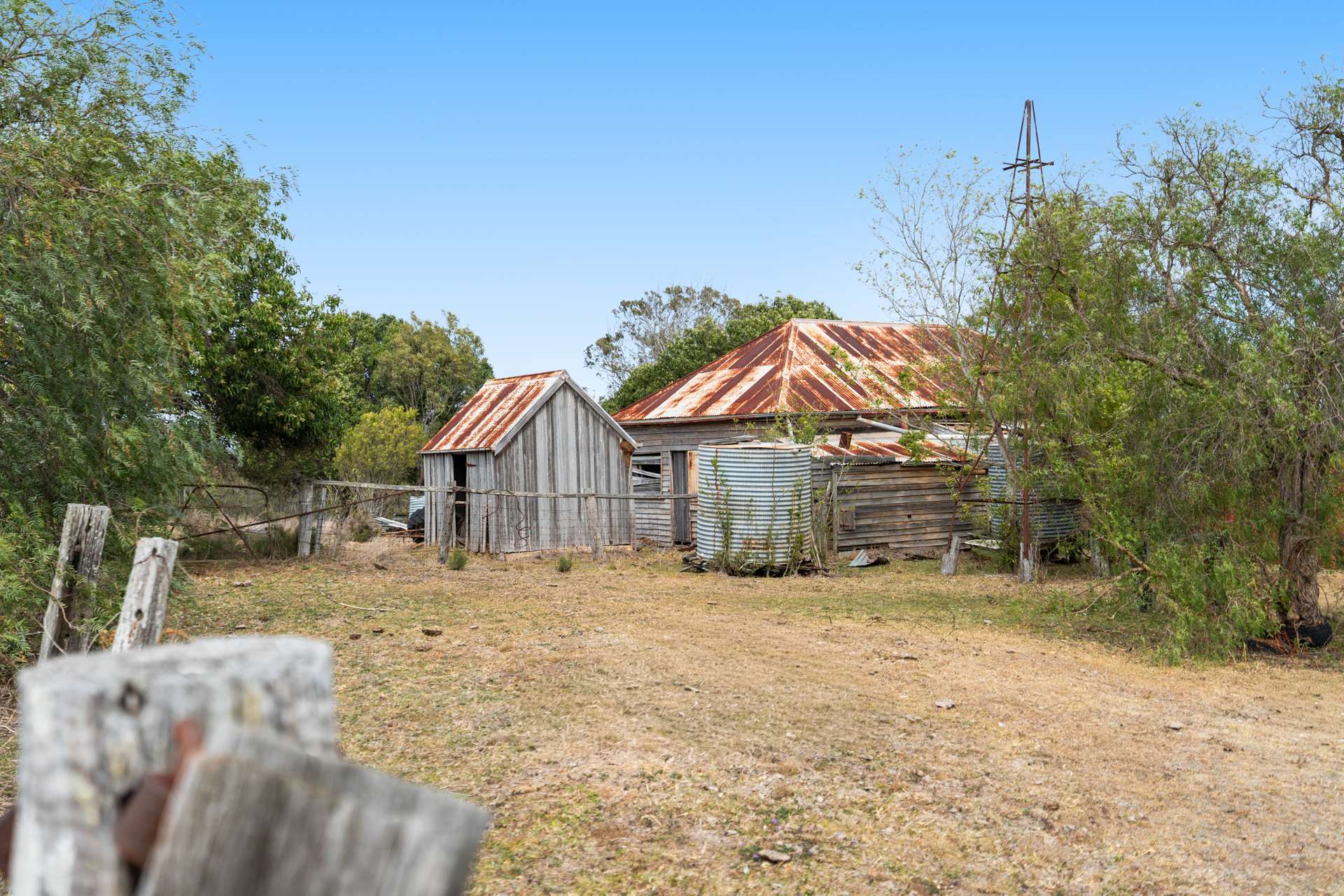 "Cooby Crest" 101 Pipeline Road, Meringandan For Sale by Farmbuy.com - image 15