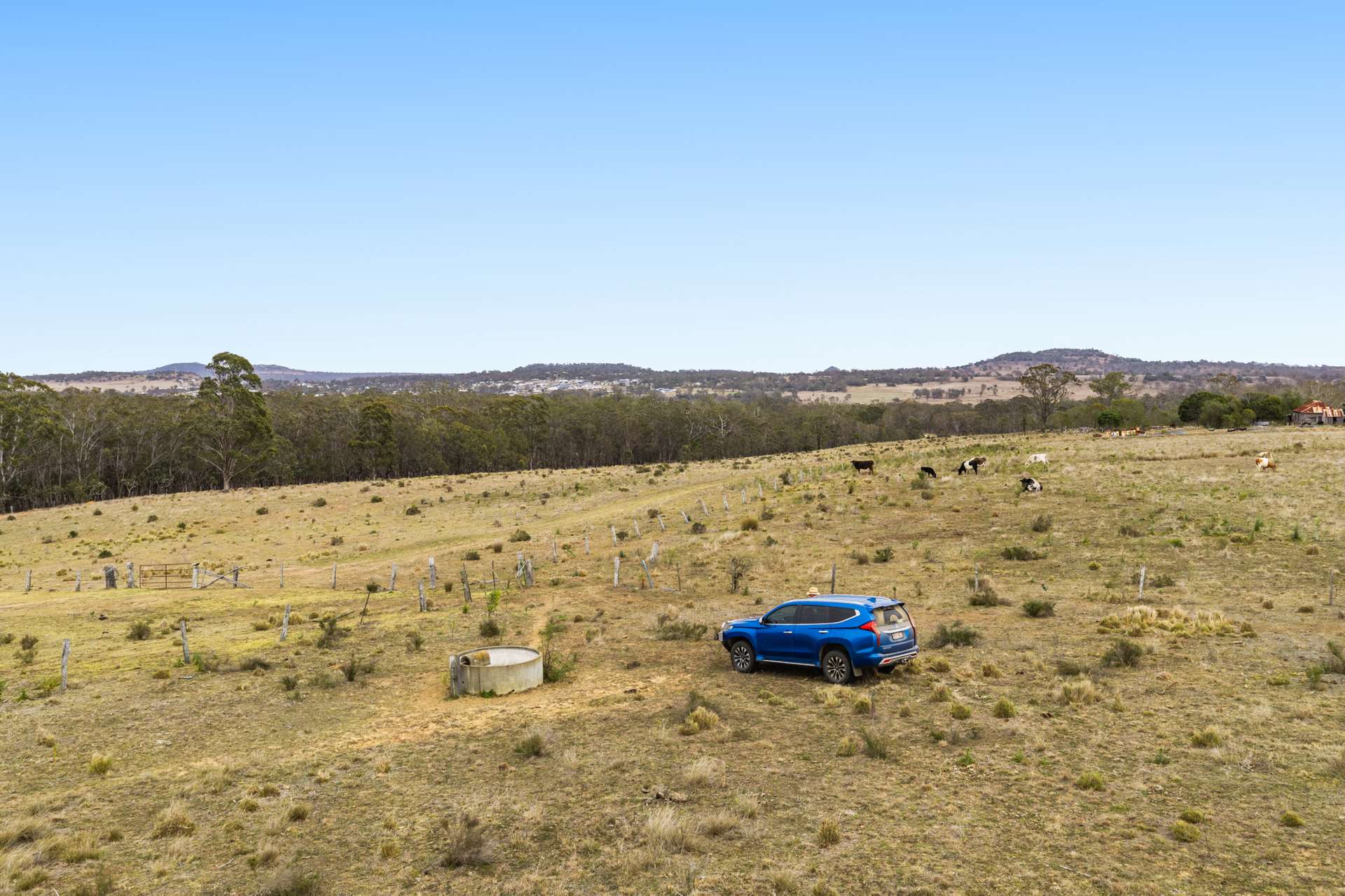 "Cooby Crest" 101 Pipeline Road, Meringandan For Sale by Farmbuy.com - image 4