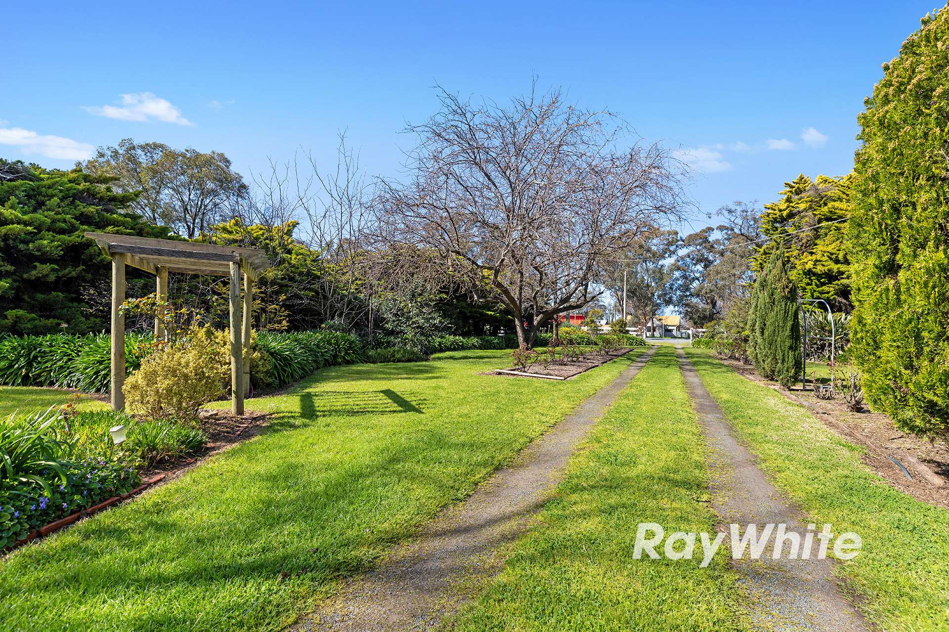 3739 Midland Hwy, Stanhope For Sale by Farmbuy.com - image 19