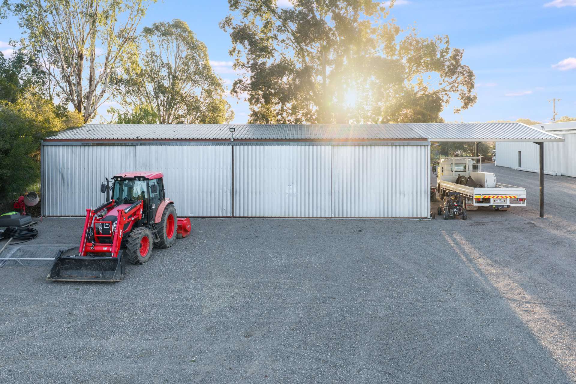 220 Bridge Road, Toolamba Auction by Farmbuy.com - image 19