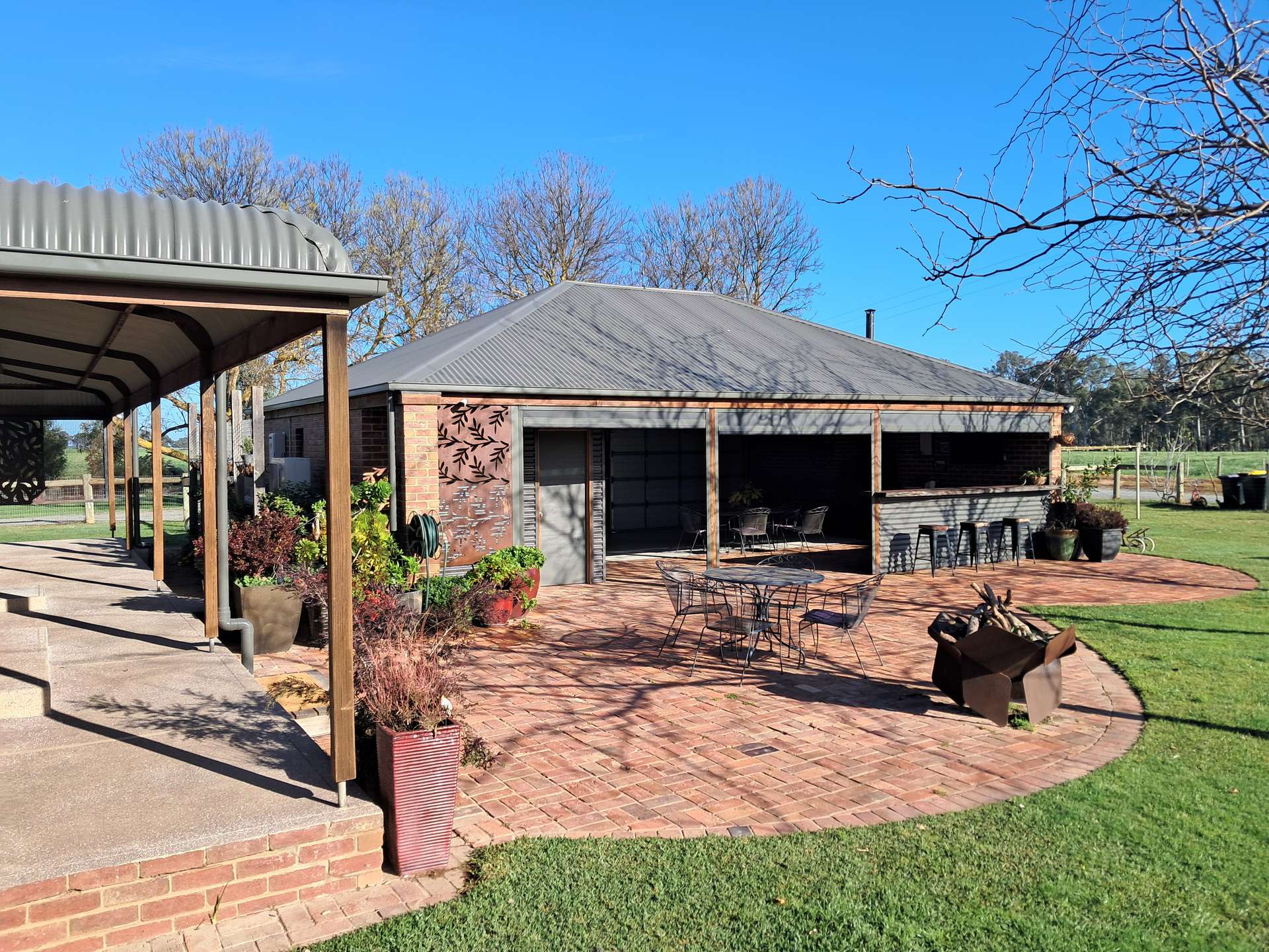 220 Bridge Road, Toolamba Auction by Farmbuy.com - image 22