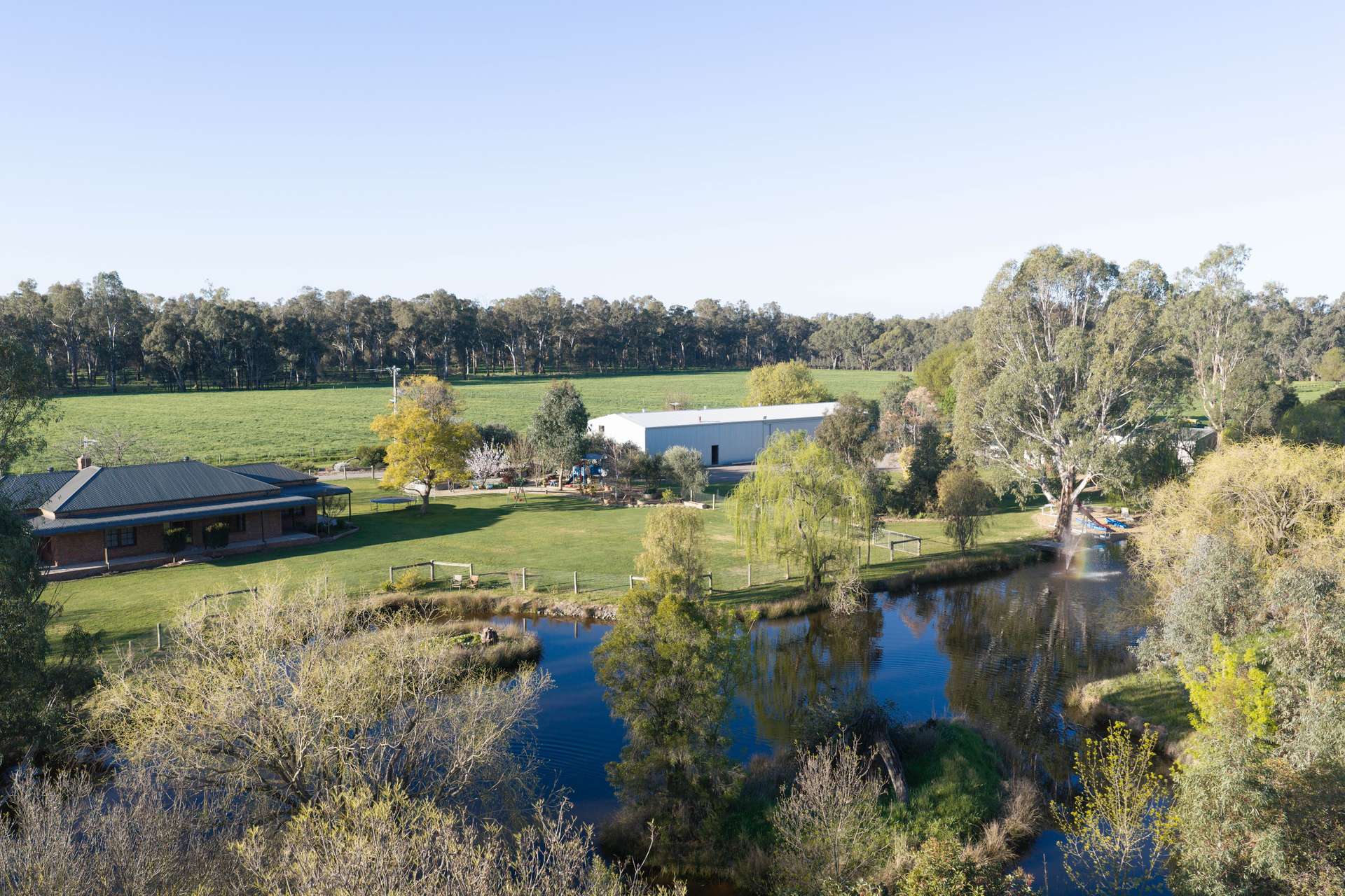 220 Bridge Road, Toolamba Auction by Farmbuy.com - image 2
