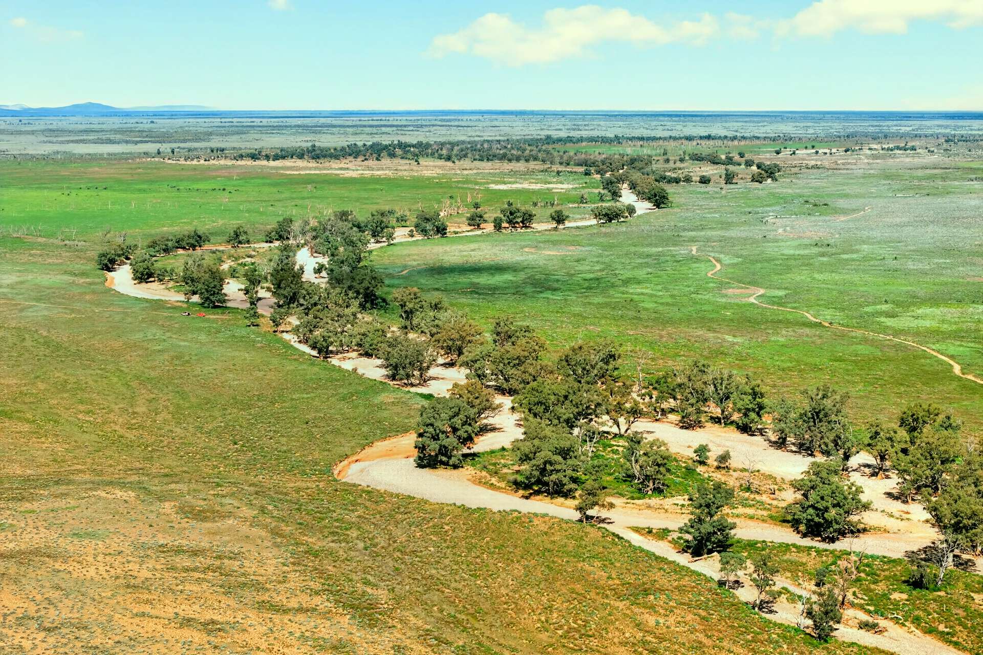 Outback Highway, Parachilna For Sale by Farmbuy.com - image 14