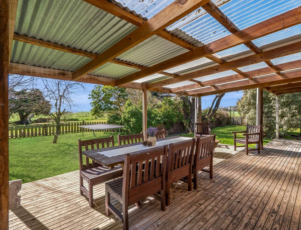 2485 Colac - Ballarat Road, Weering For Sale by Farmbuy.com - image 13