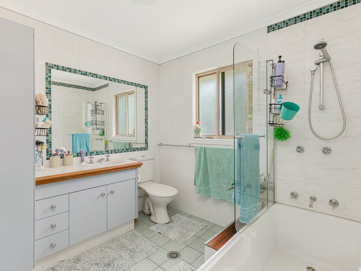 16 Lake Cohen Drive, Kalaru For Sale by Farmbuy.com - image 10