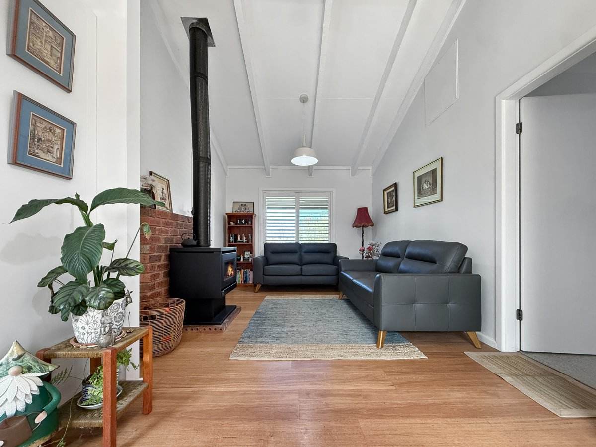 30 Redhill Road, Young For Sale by Farmbuy.com - image 5