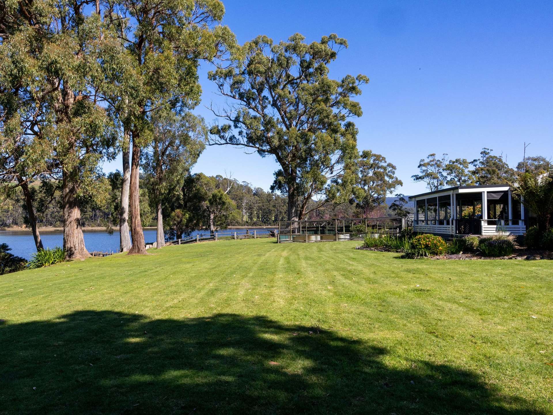 5 Grange Court, West Ulverstone For Sale by Farmbuy.com - image 23