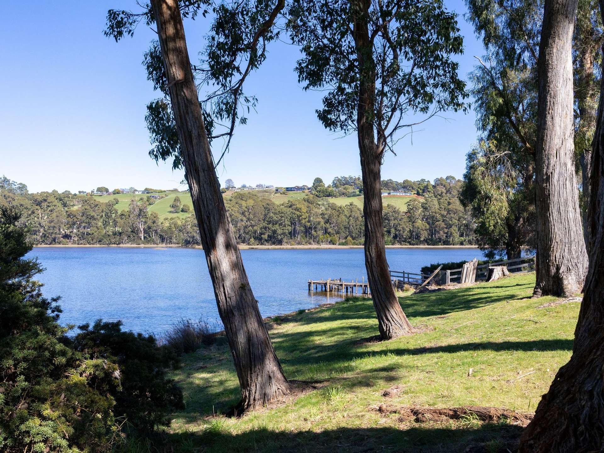 5 Grange Court, West Ulverstone For Sale by Farmbuy.com - image 25