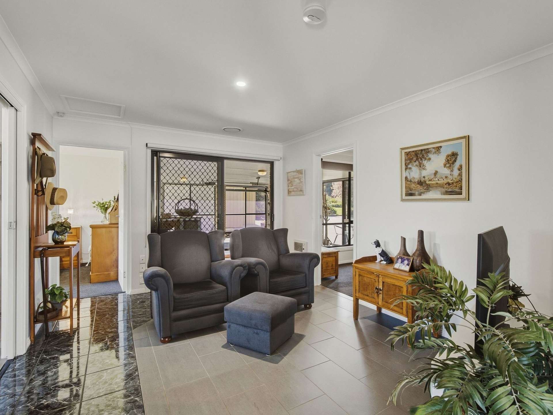 5 Grange Court, West Ulverstone For Sale by Farmbuy.com - image 18