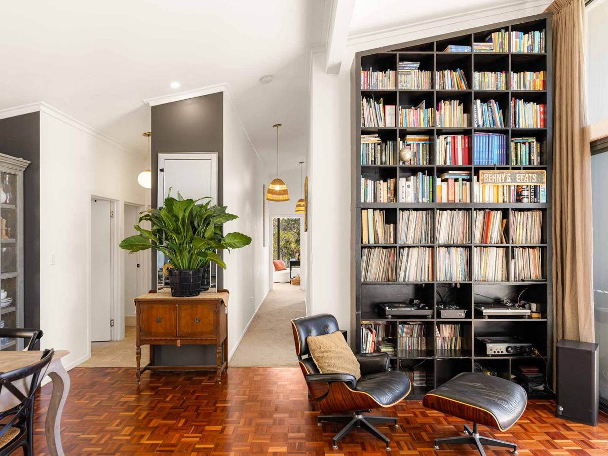 1 Bramwell Street, Middle Ridge For Sale by Farmbuy.com - image 20