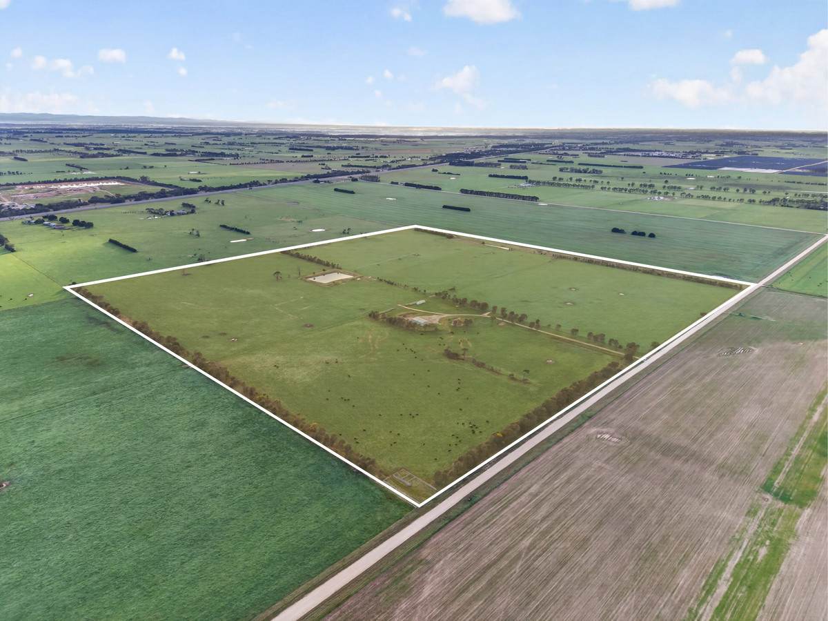 McLarens Road, Kilmany For Sale by Farmbuy.com - image 11