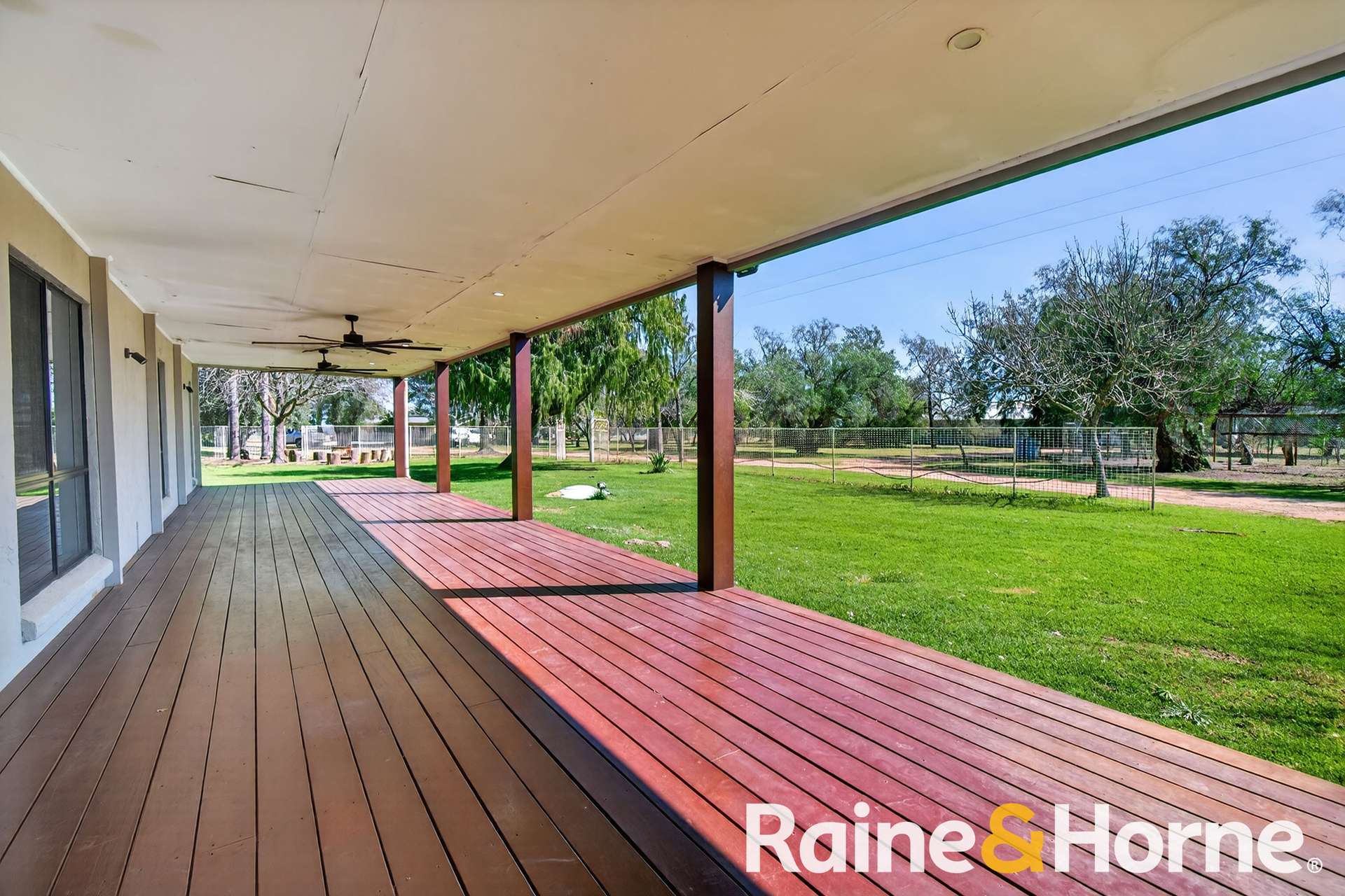 329 Lincoln Lane, Burroway Auction by Farmbuy.com - image 16