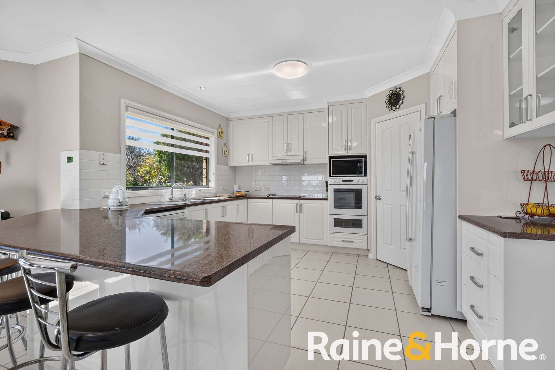 329 Lincoln Lane, Burroway Auction by Farmbuy.com - image 18