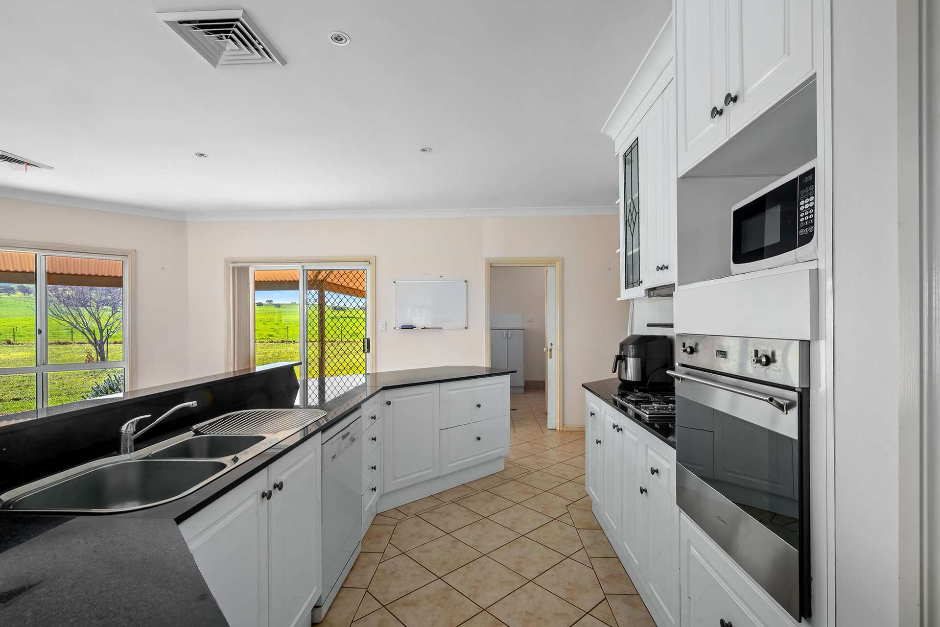 1900 Nangus Road, Nangus For Sale by Farmbuy.com - image 17