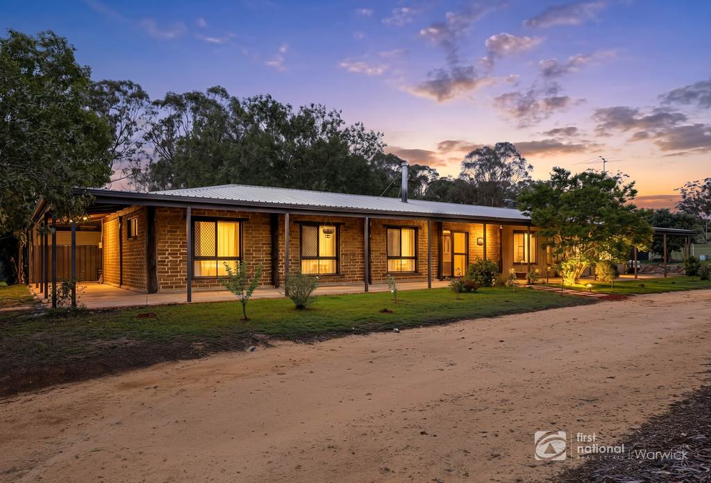 37 Kurrajong Road, Rosenthal Heights QLD 4370