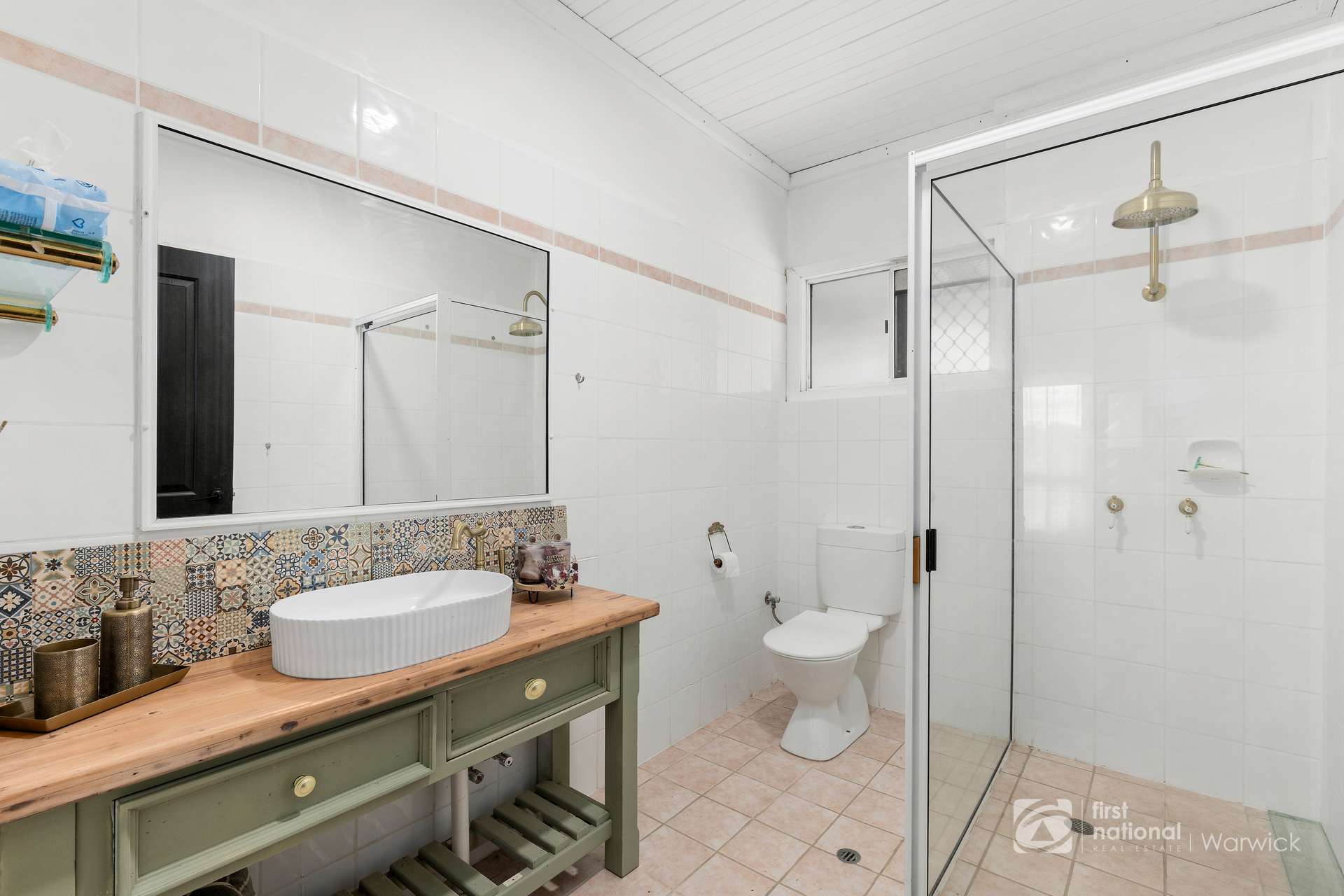 37 Kurrajong Road, Rosenthal Heights For Sale by Farmbuy.com - image 15