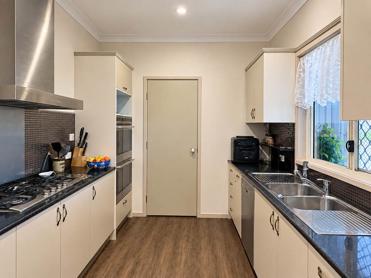 19 Amarina Avenue, Sladevale For Sale by Farmbuy.com - image 8