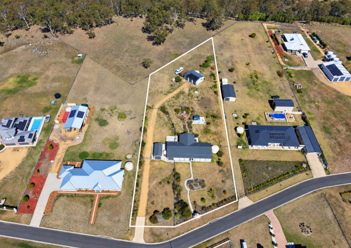 19 Amarina Avenue, Sladevale For Sale by Farmbuy.com - image 28