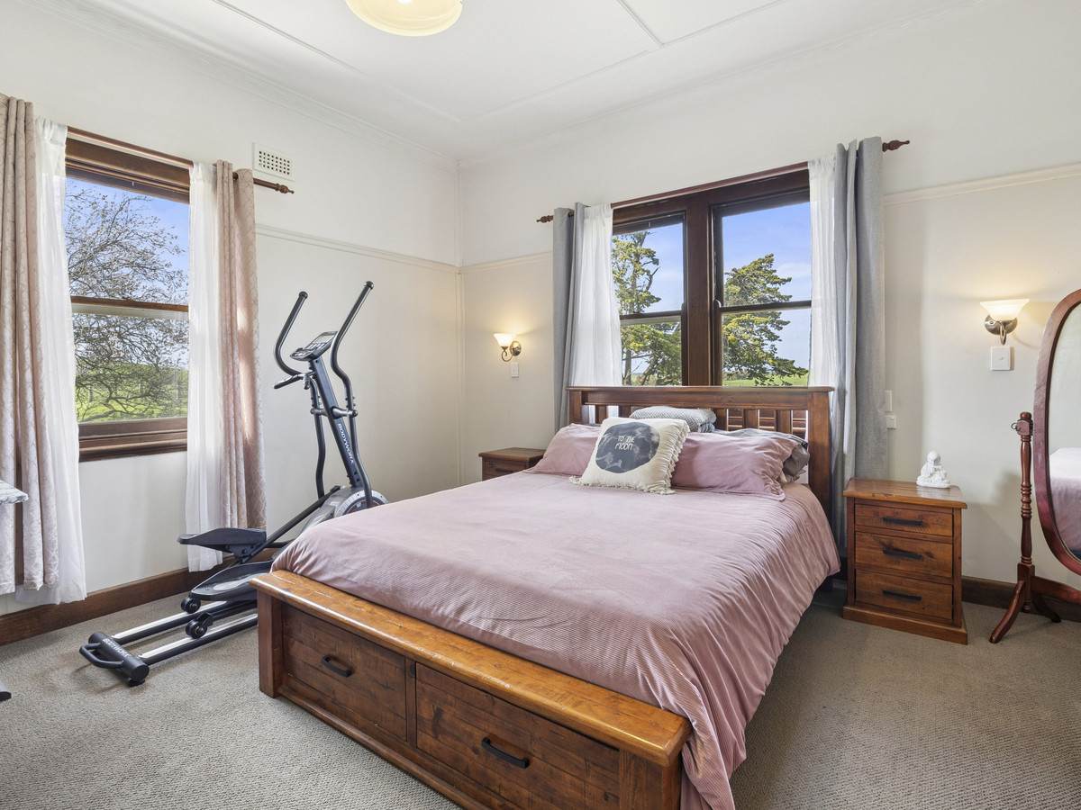 3495 Corangamite Lake Road, Cundare For Sale by Farmbuy.com - image 22