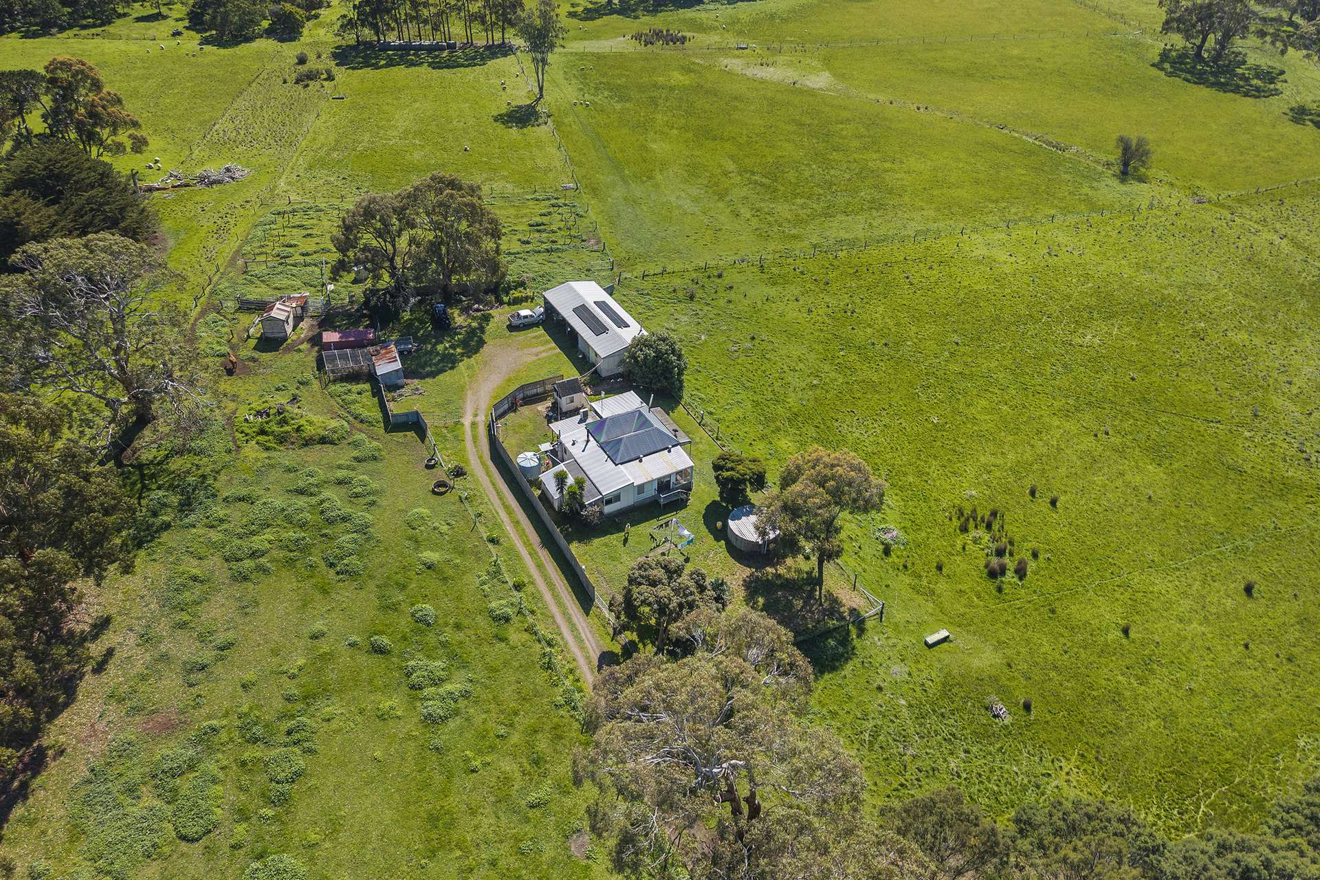40 Moyne Falls-Hawkesdale Road, Hawkesdale For Sale by Farmbuy.com - image 2