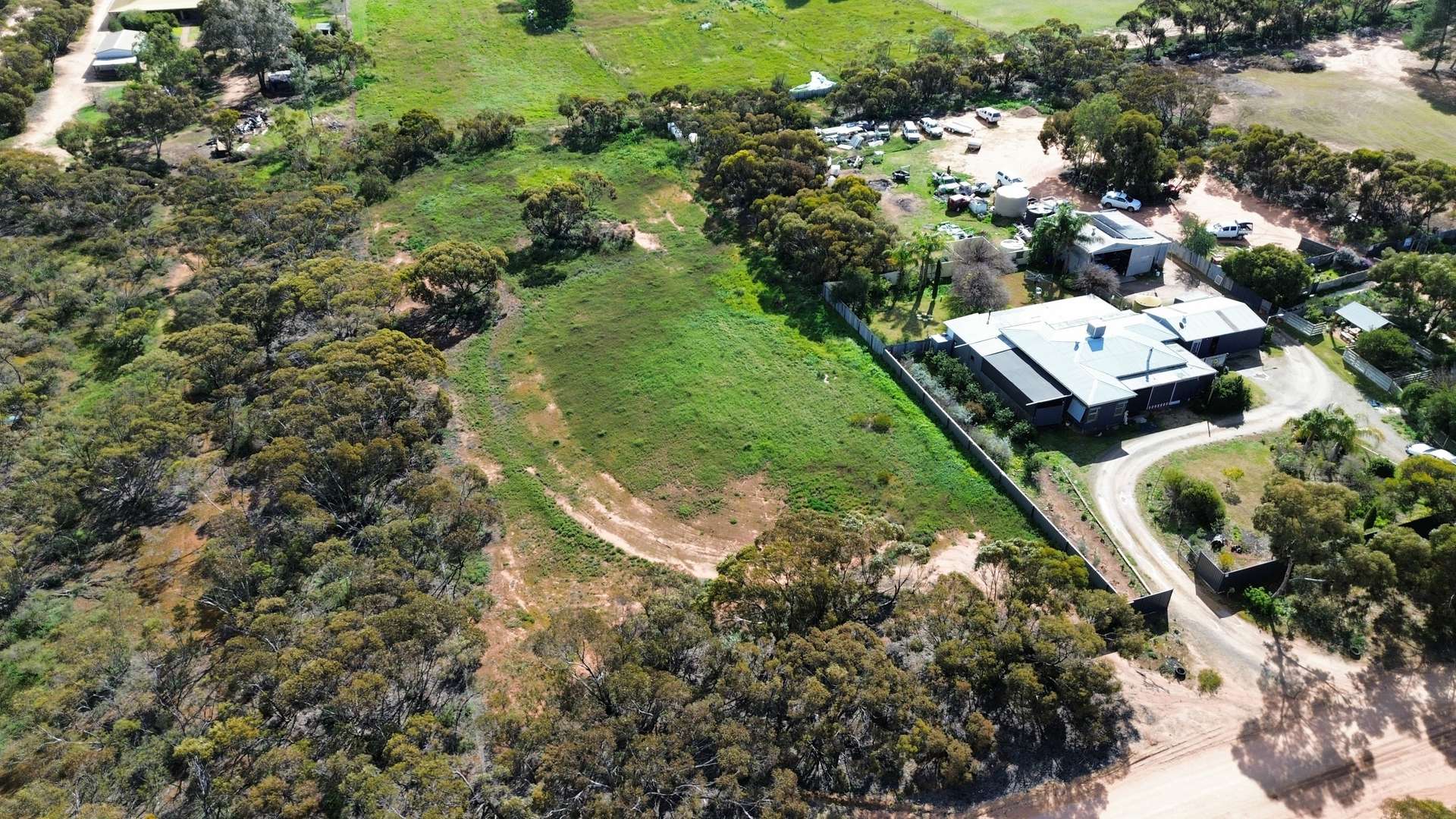 54 Sharrock Street, Murrayville For Sale by Farmbuy.com - image 3