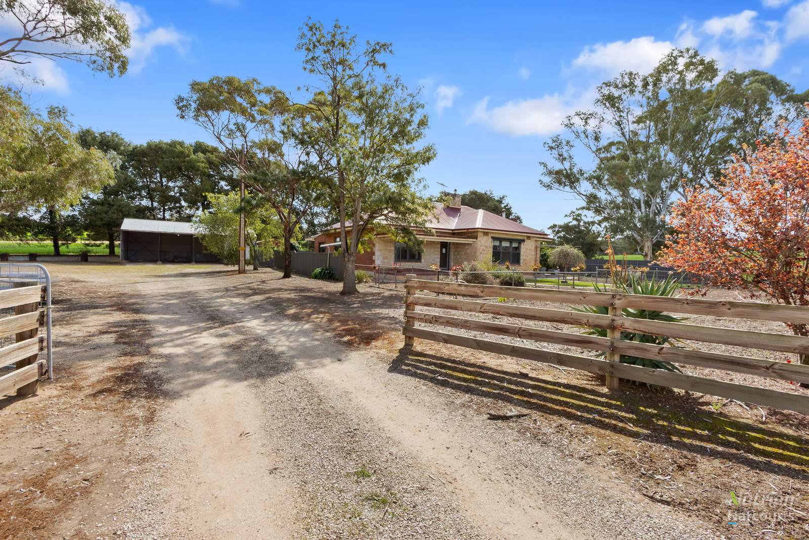 396 McInerney Road, Riverton For Sale by Farmbuy.com - image 1