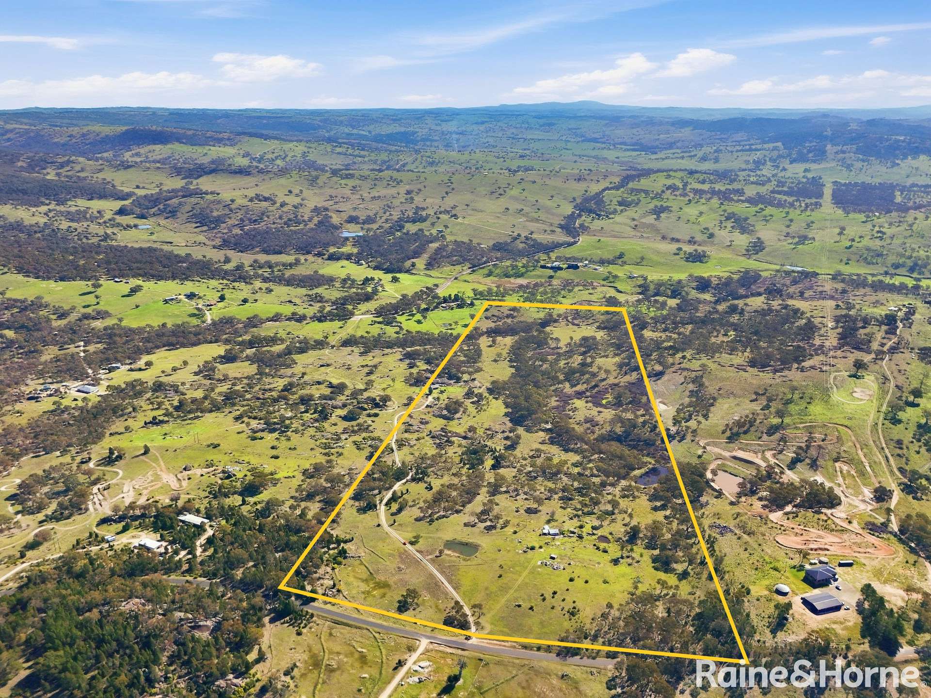 151 Pine Ridge Road, Rock Forest For Sale by Farmbuy.com - image 2