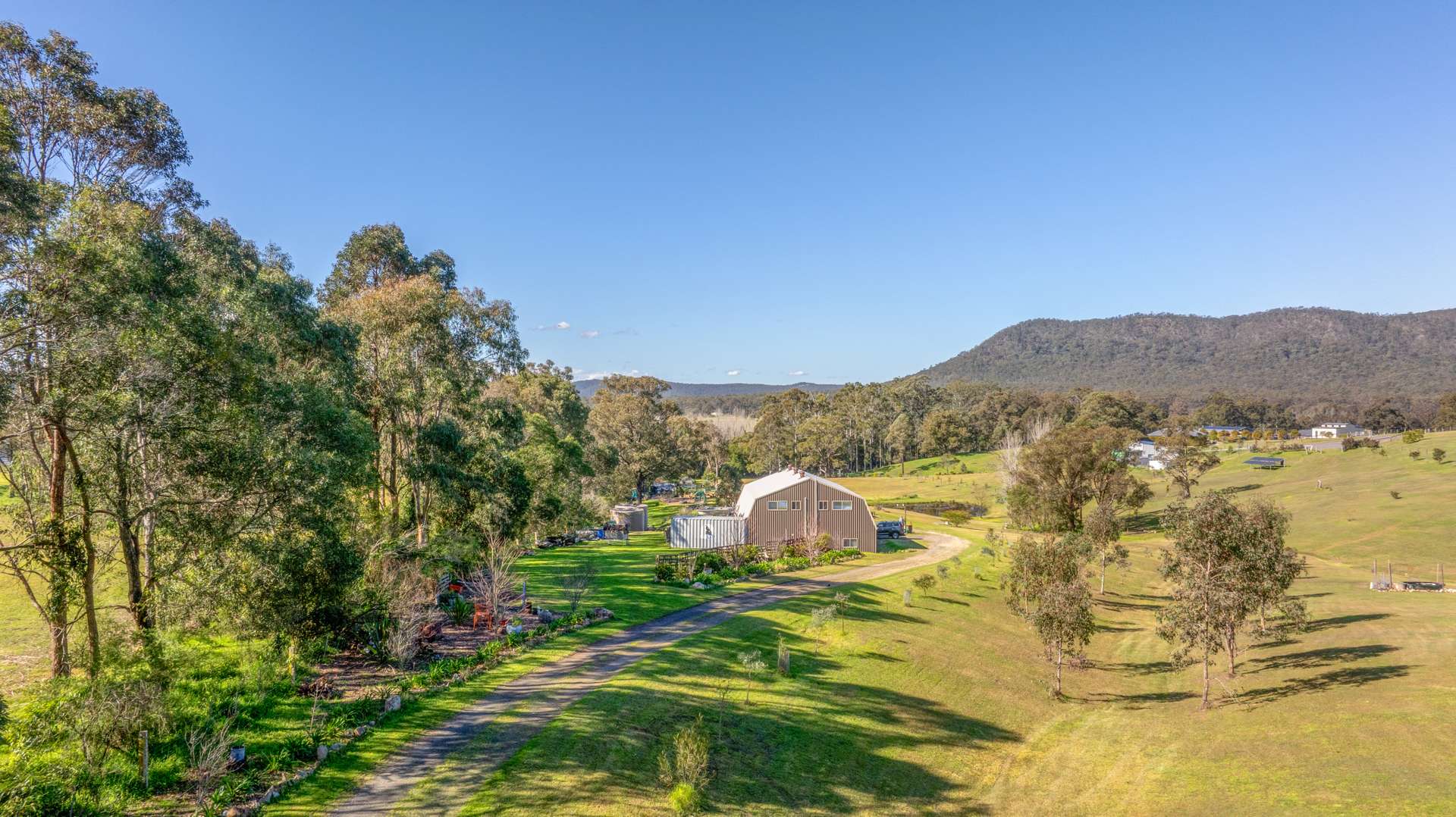 2 Deptford Close, Clarence Town For Sale by Farmbuy.com - image 2