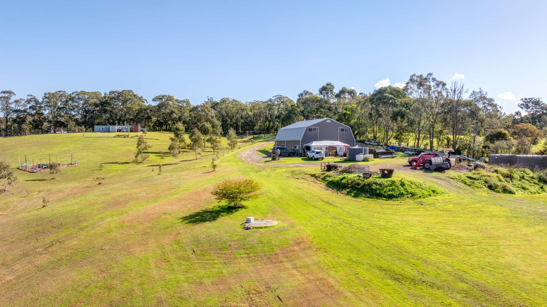 2 Deptford Close, Clarence Town For Sale by Farmbuy.com - image 3