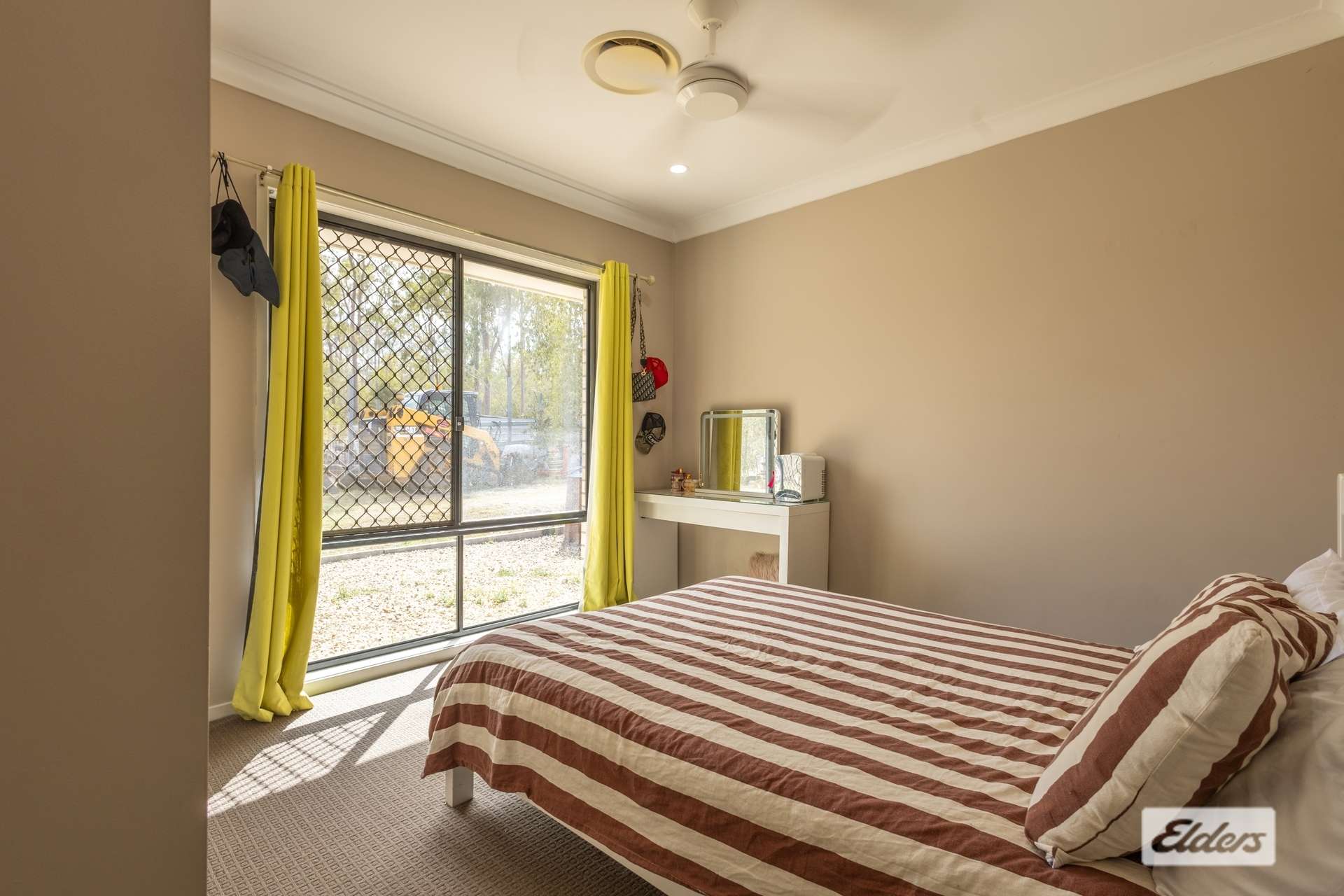 84 Fairway Drive, Kensington Grove For Sale by Farmbuy.com - image 9