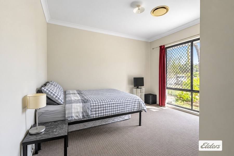 84 Fairway Drive, Kensington Grove For Sale by Farmbuy.com - image 10