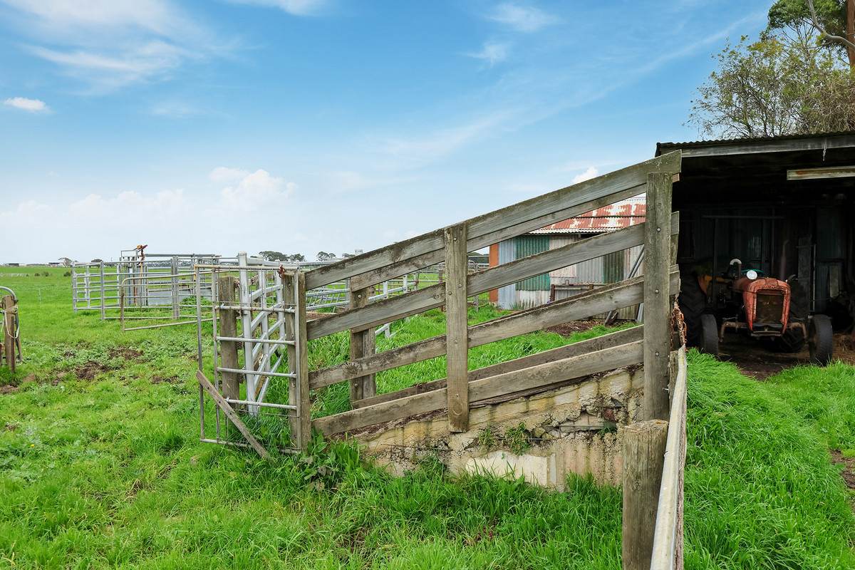 1472 Hopkins Highway, Purnim For Sale by Farmbuy.com - image 13