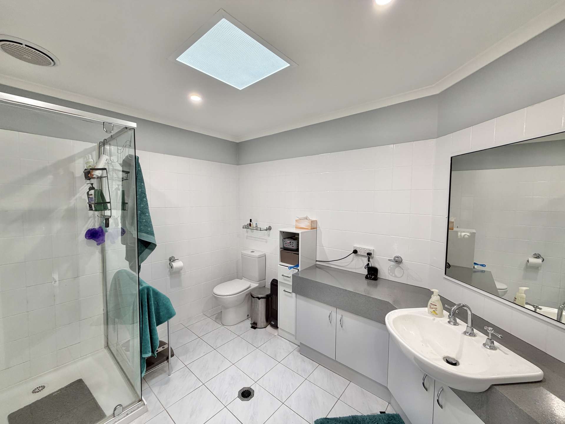 1584 Larissa Road, Yarroweyah For Sale by Farmbuy.com - image 7