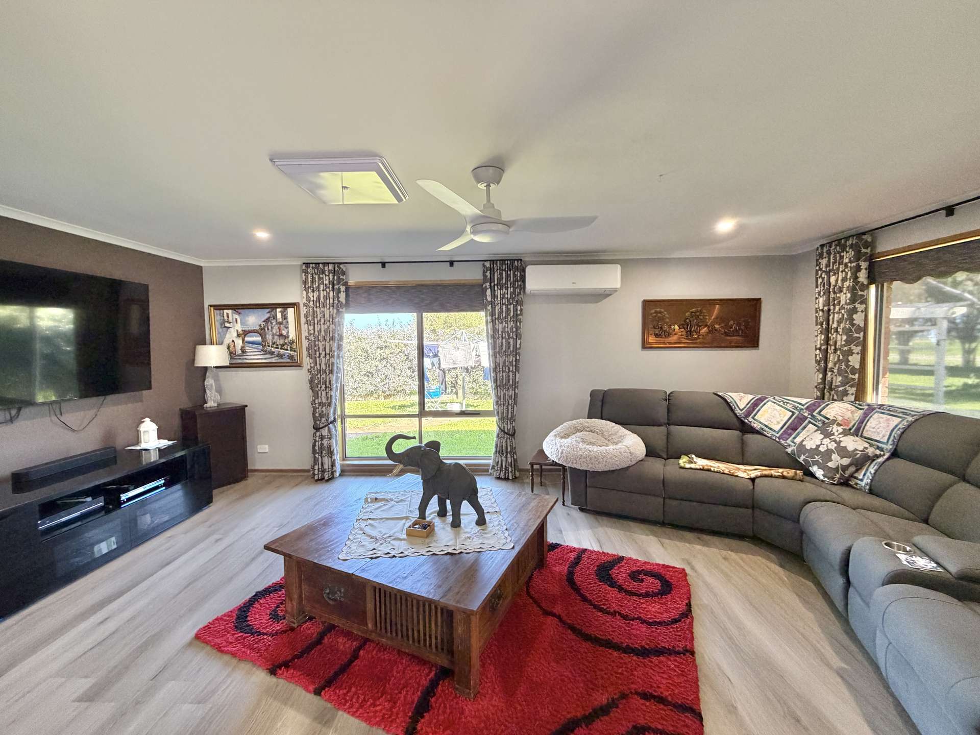 1584 Larissa Road, Yarroweyah For Sale by Farmbuy.com - image 5