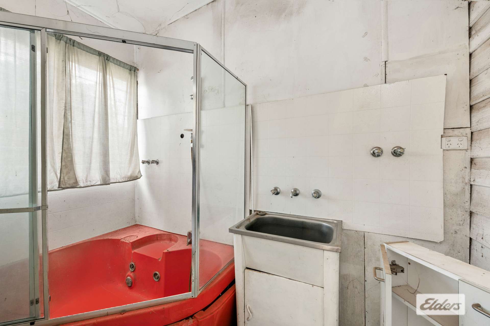 11 Chapel Street, Serpentine For Sale by Farmbuy.com - image 8