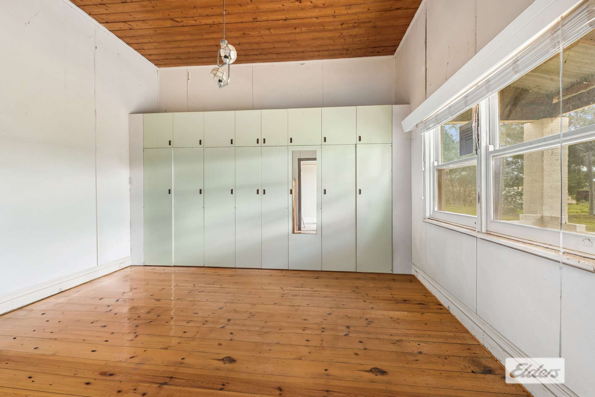 11 Chapel Street, Serpentine For Sale by Farmbuy.com - image 3