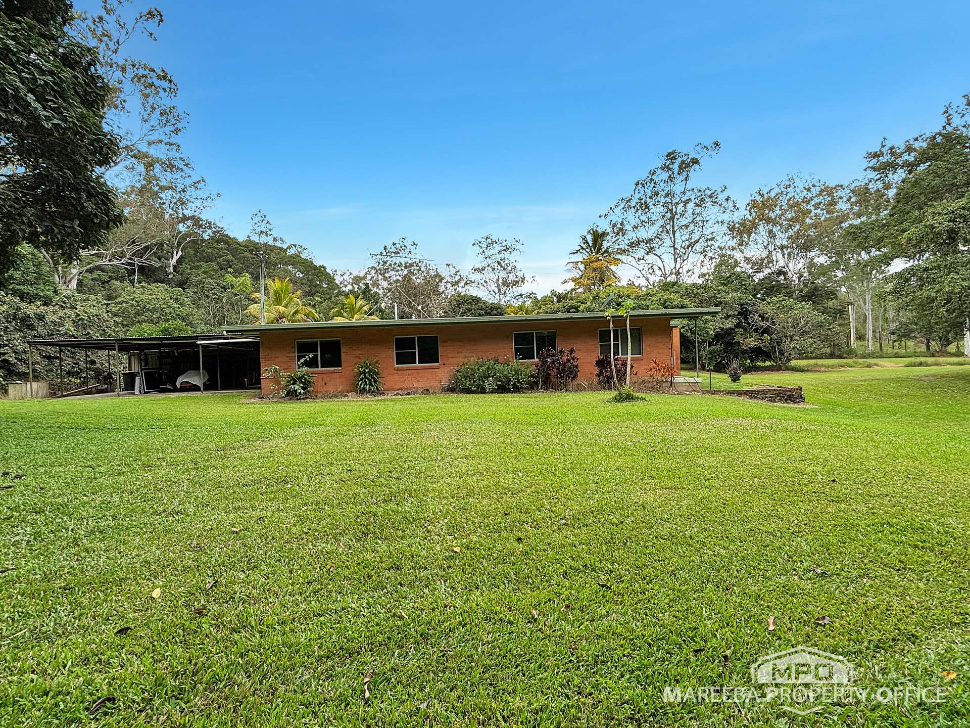 64 Sides Road, Julatten For Sale by Farmbuy.com - image 3