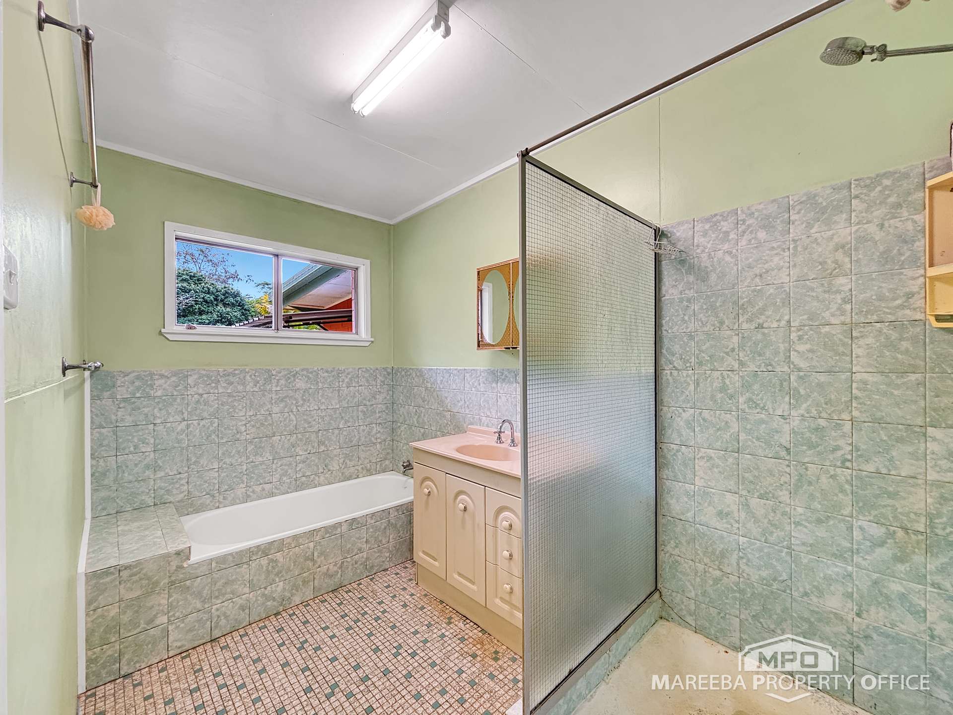 64 Sides Road, Julatten For Sale by Farmbuy.com - image 25