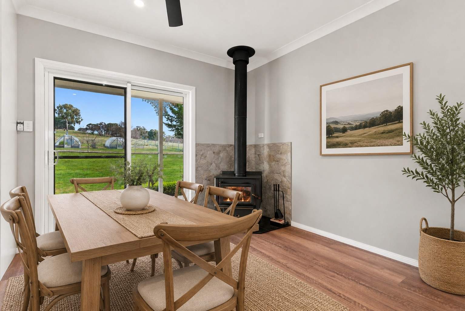 1 Burke Street, Lyndhurst For Sale by Farmbuy.com - image 5