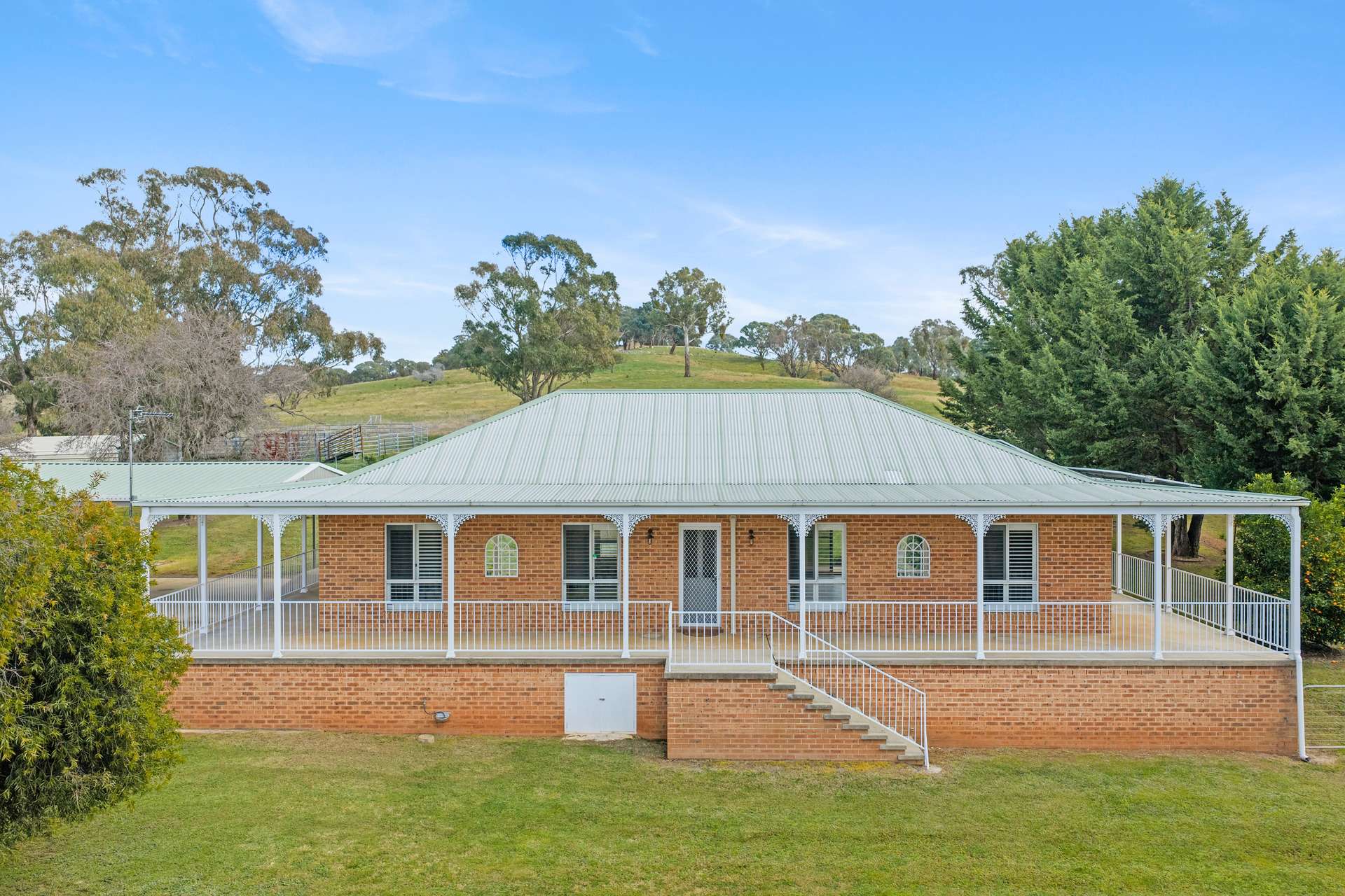 1 Burke Street, Lyndhurst For Sale by Farmbuy.com - image 1